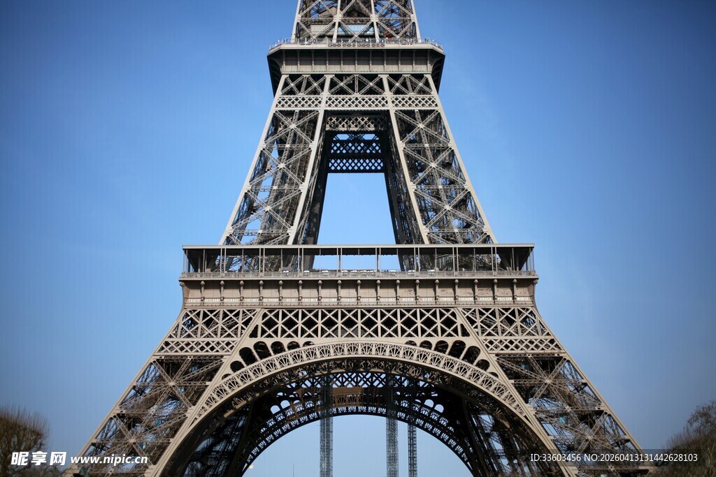 埃菲尔铁塔特写