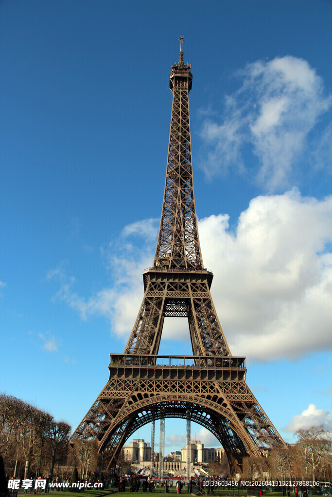 埃菲尔铁塔