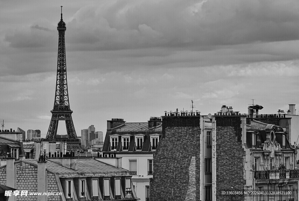 巴黎城市天际线与埃菲尔铁塔