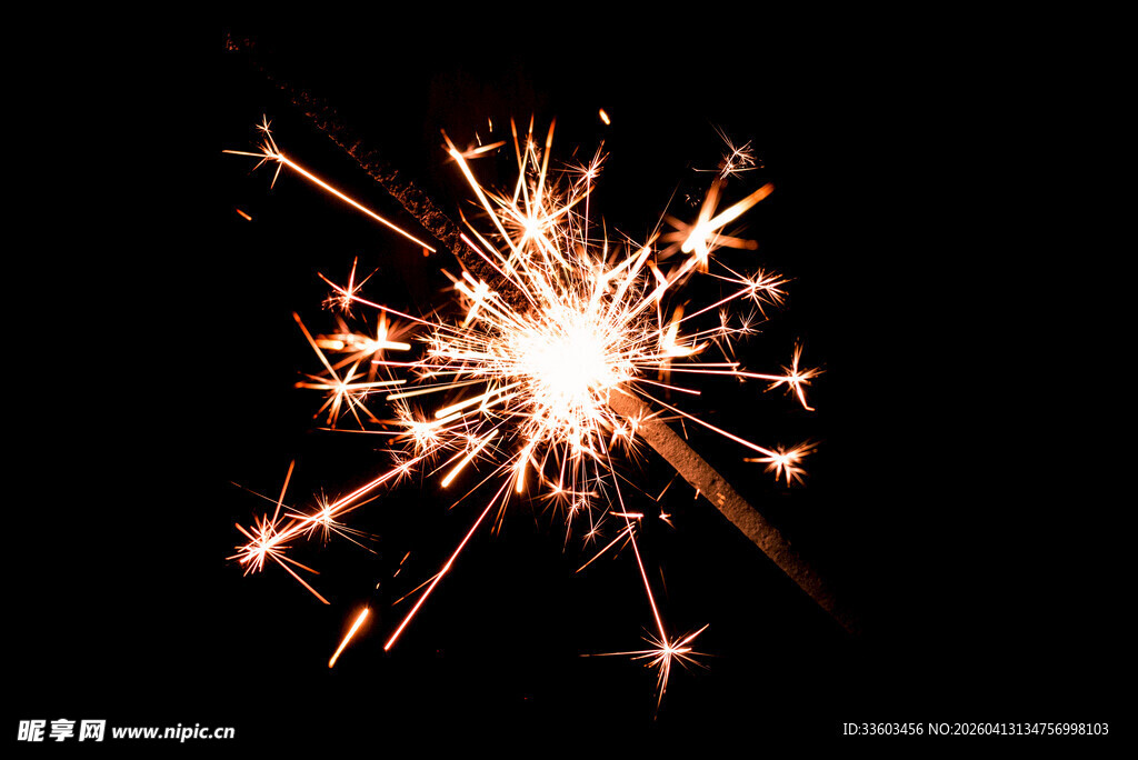 闪耀的手持烟花