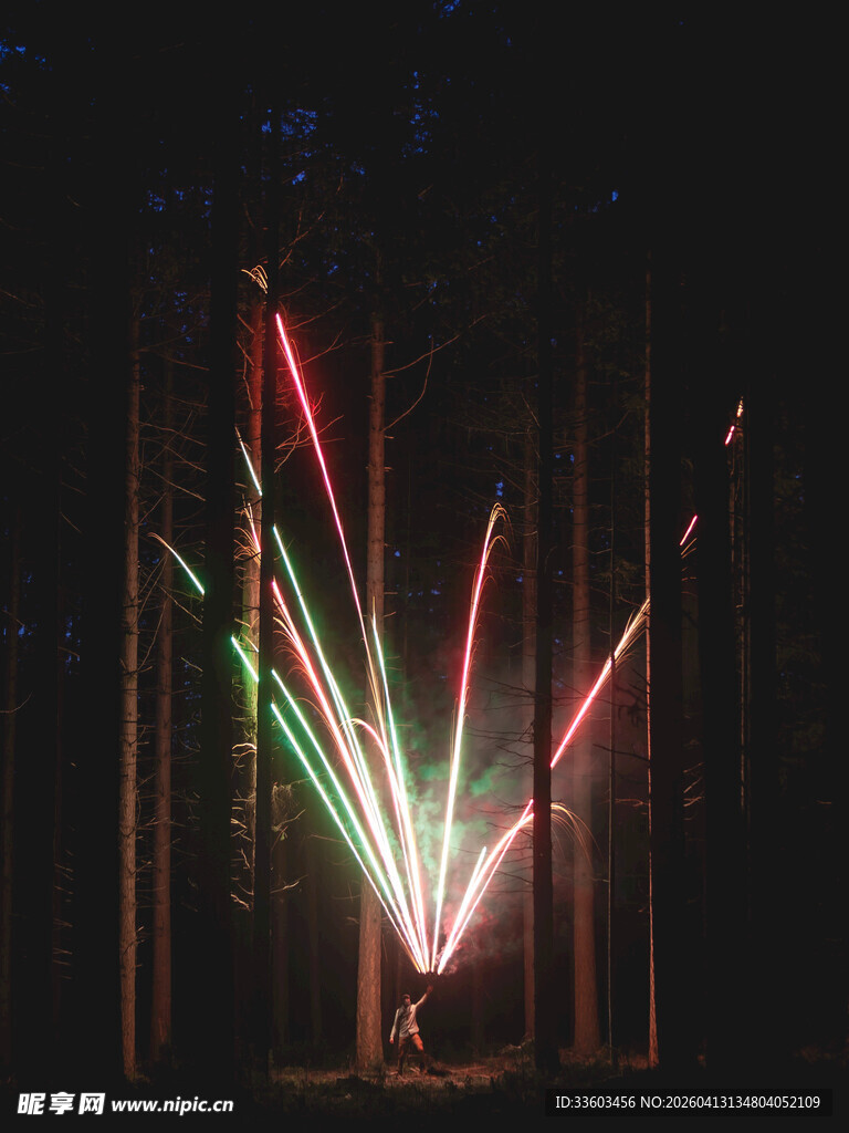 炫彩激光灯光秀场景