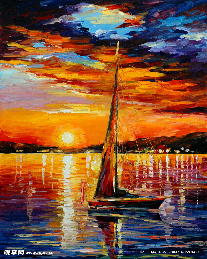 夕阳下的海面帆船美景