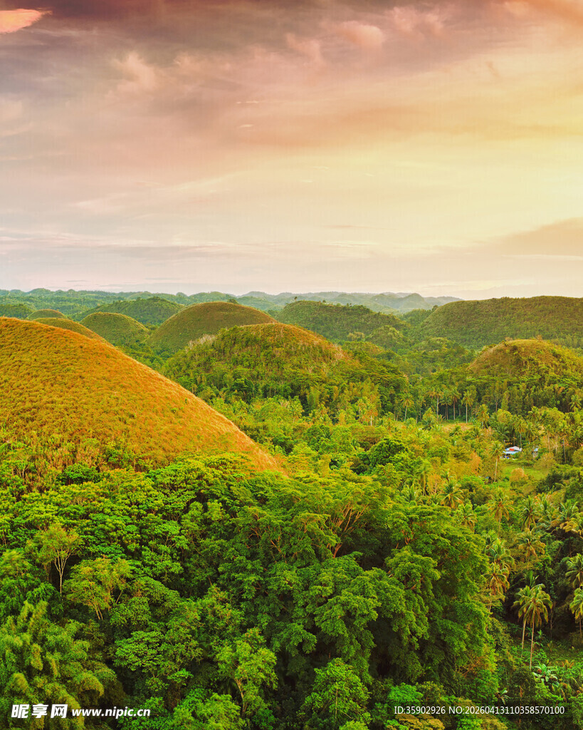 美丽的巧克力山自然风光