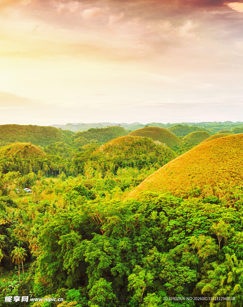 菲律宾薄荷岛巧克力山风光