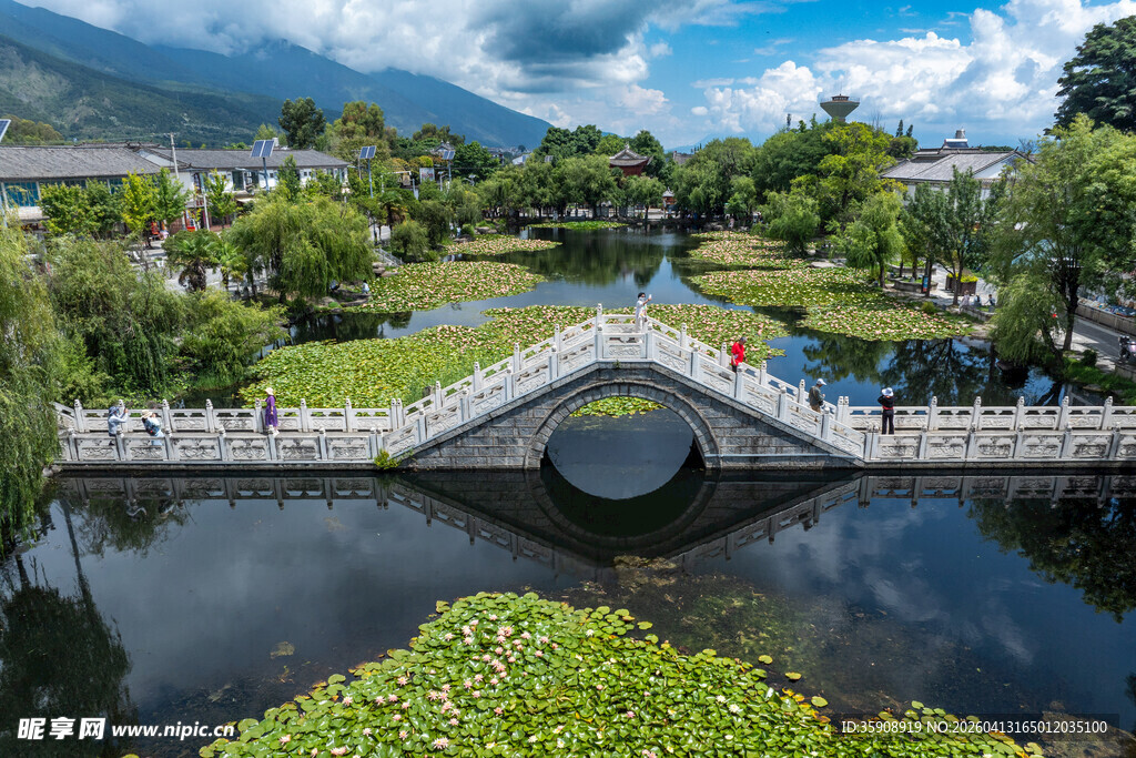 亚洲中国云南大理喜洲古镇风光