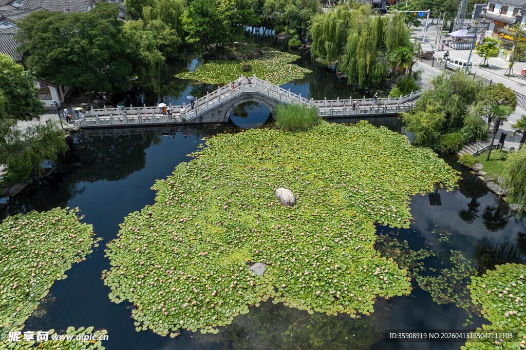 亚洲中国云南大理喜洲古镇风光