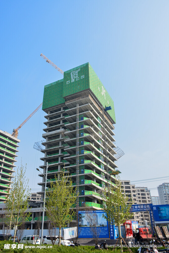 高楼建设中