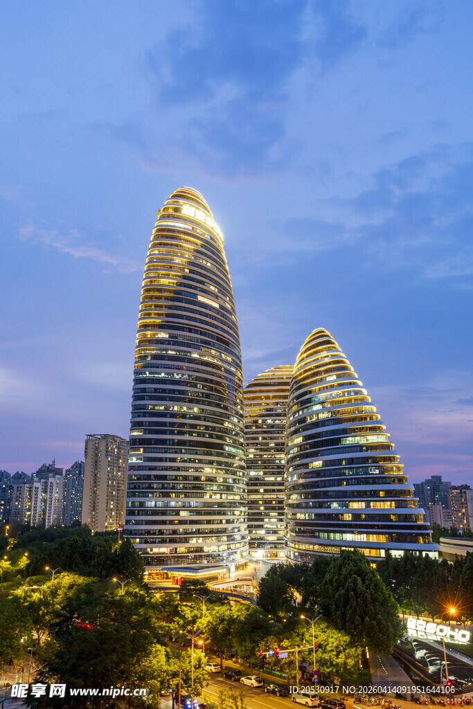 北京望京SOHO大厦夜景风光