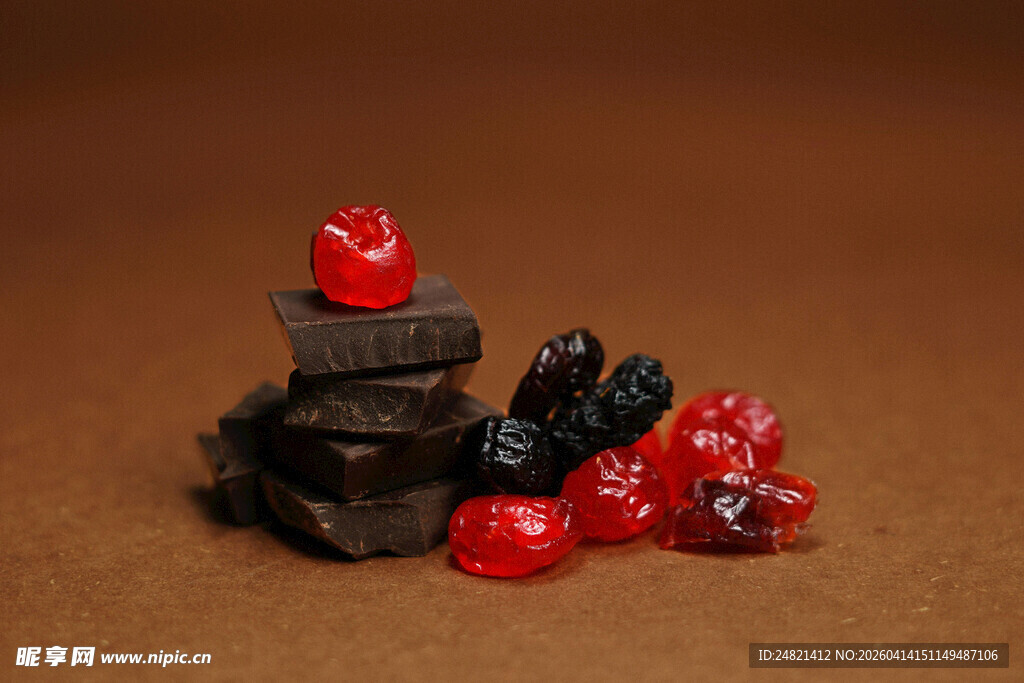 红黑宝石堆叠小摆件