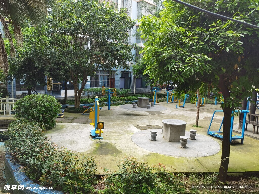 小区中的儿童游乐休闲区域