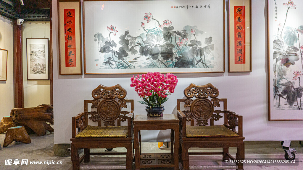 中式古典客厅家具布置