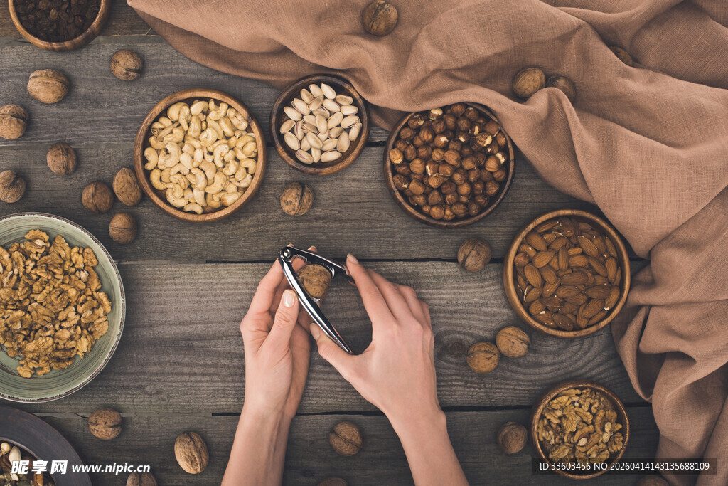 双手持机拍多样谷物