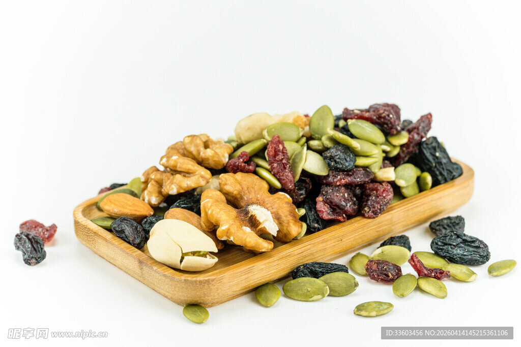 美味混合坚果拼盘