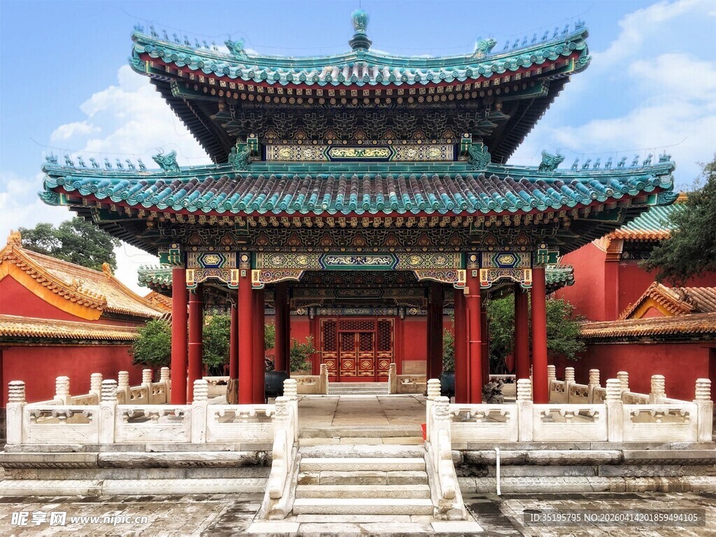 中式传统古建筑精美楼阁