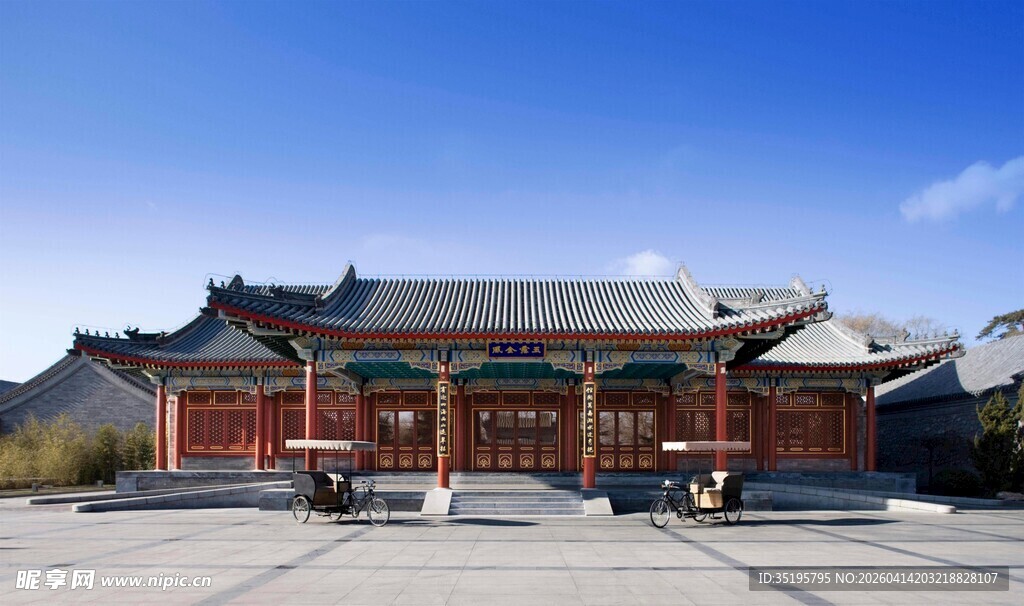 中式古建筑尽显古典韵味