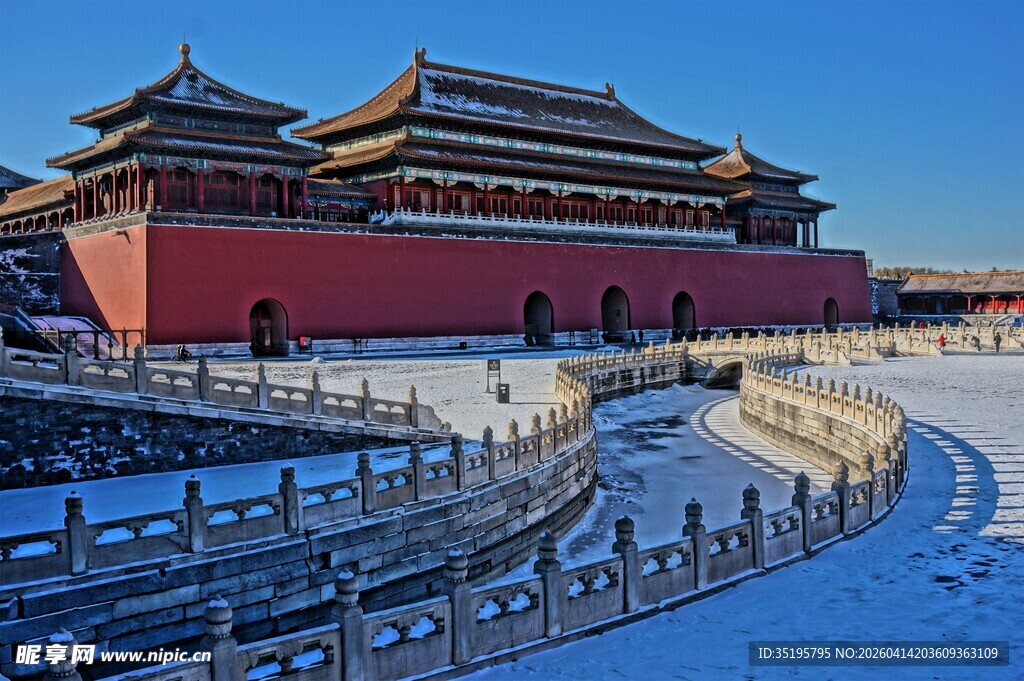 雪后故宫午门壮丽景观