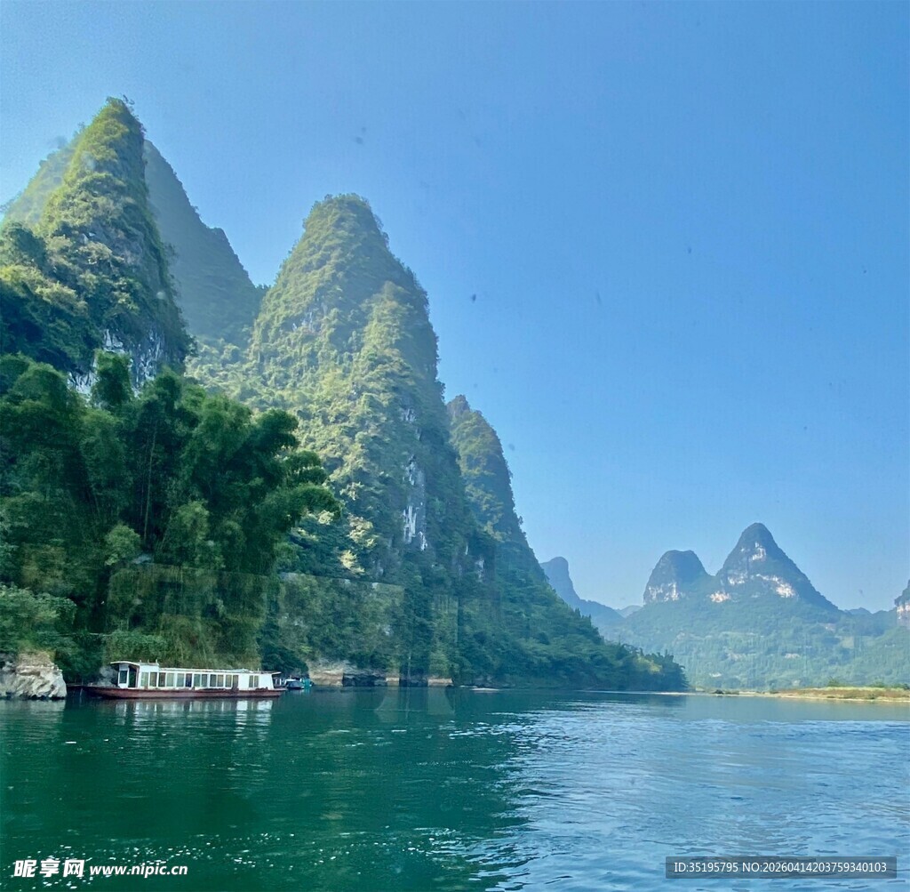 漓江山水美景如画