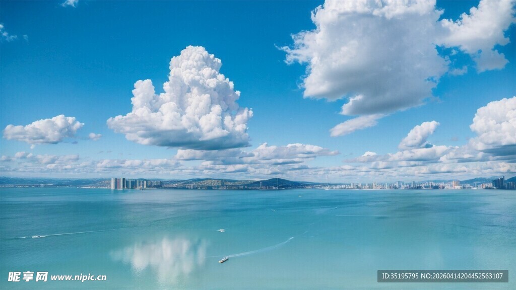 梦幻蓝天碧海的美丽景致