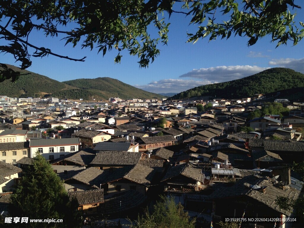 俯瞰古村落美景