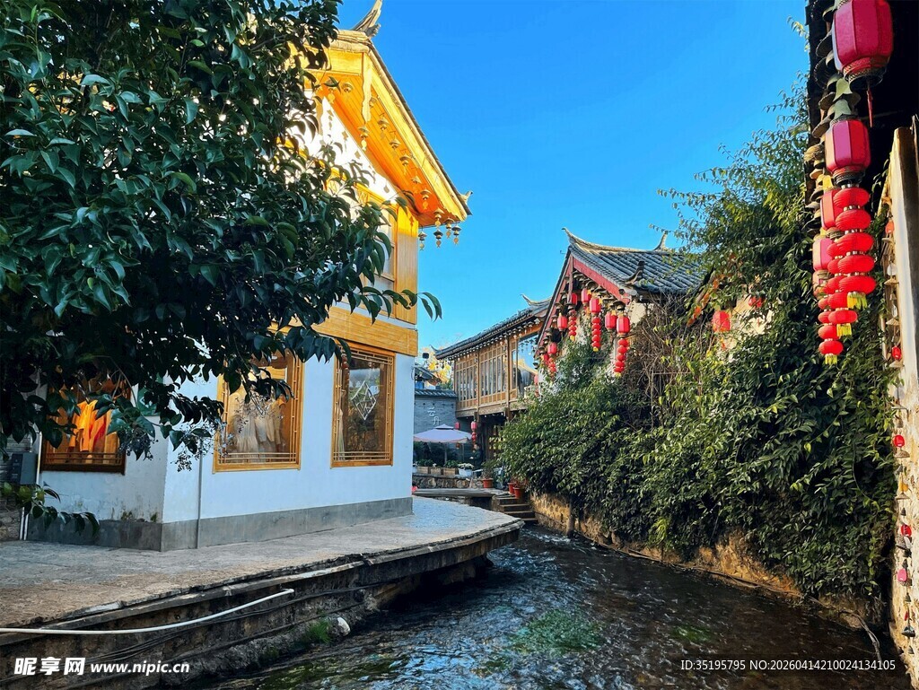 江南水乡古巷小河美景
