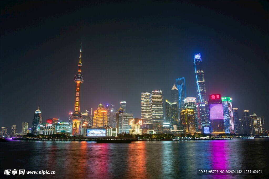 上海外滩璀璨夜景