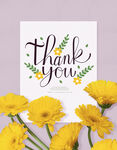 感谢卡片与黄色花卉