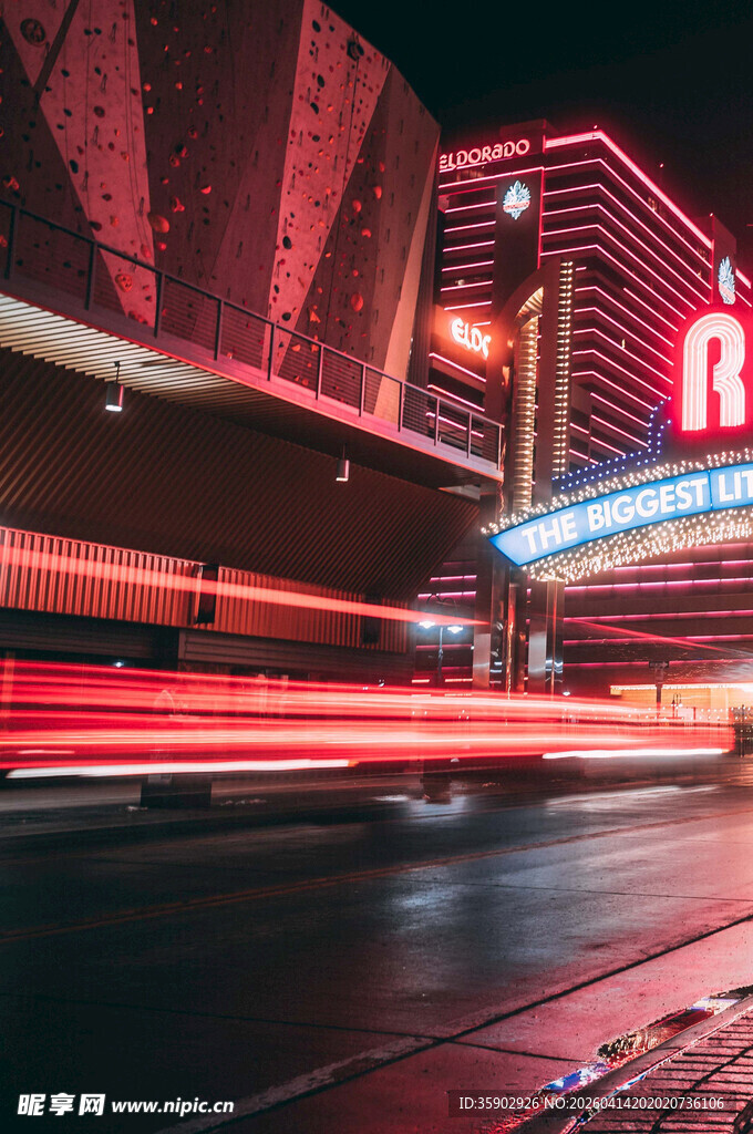 城市霓虹夜景车流光影