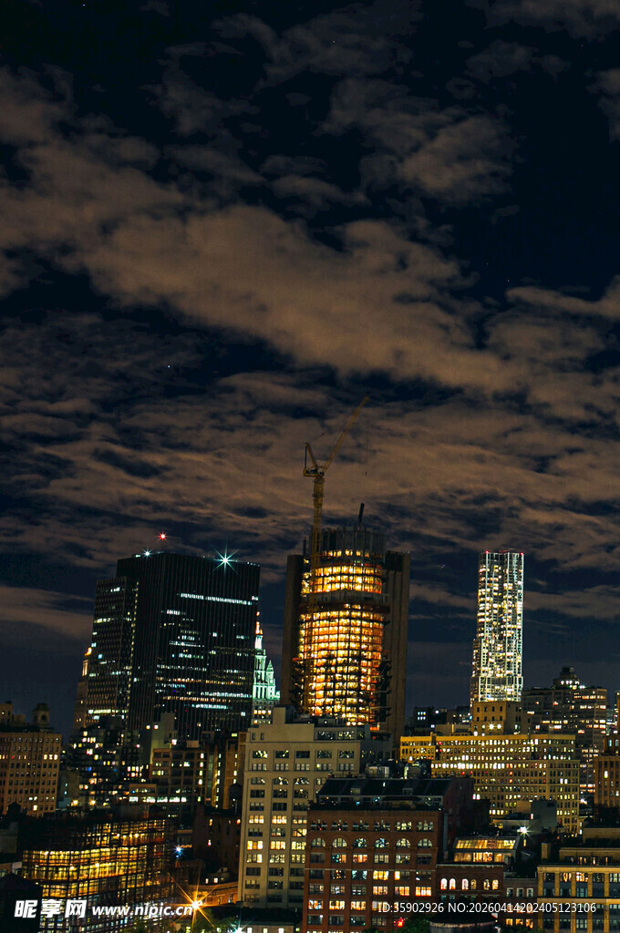 城市夜景璀璨灯火辉煌