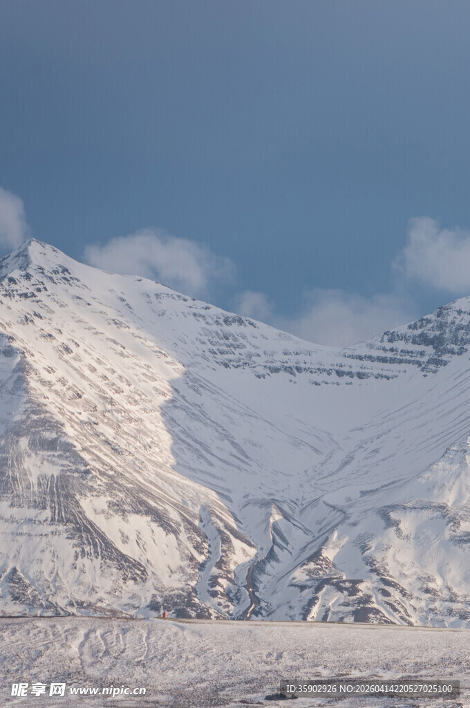 雪山壮丽景致