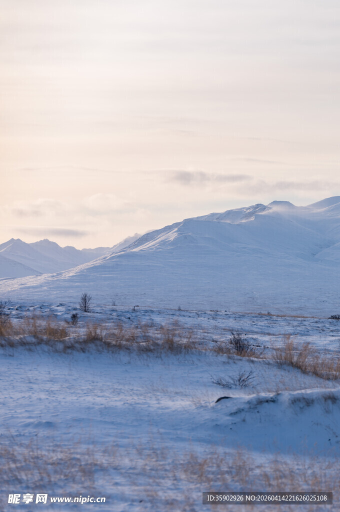 冬日雪山旷野美景