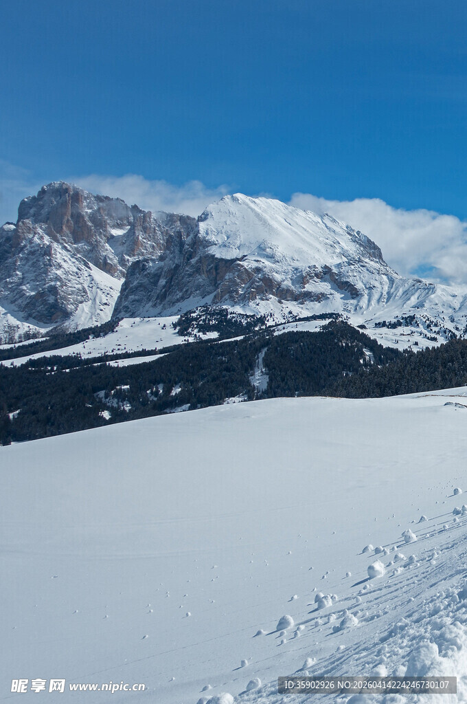 雪山壮丽雪景