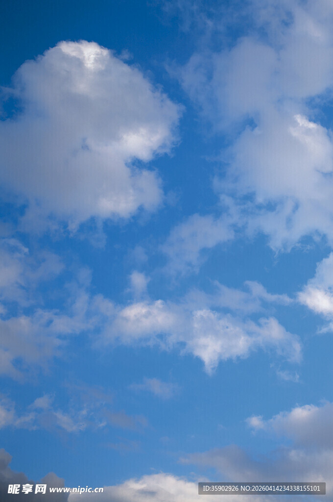 蓝天白云美景