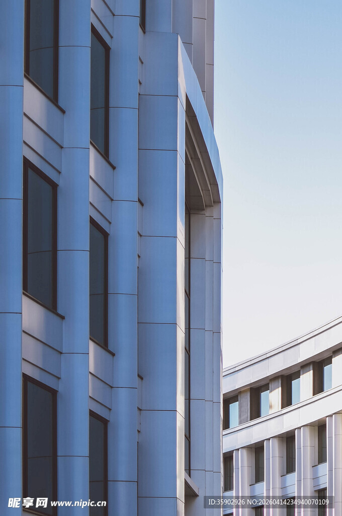 莫斯科现代风格办公建筑外观