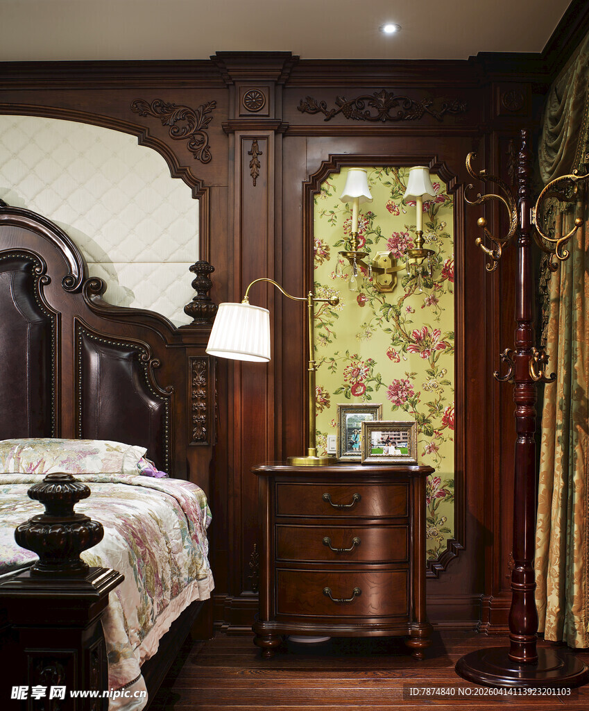 古典欧式风格的温馨卧室