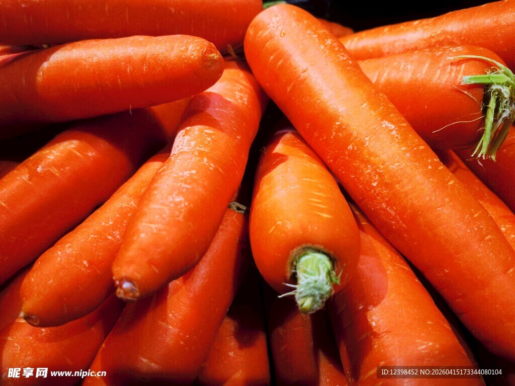 新鲜胡萝卜