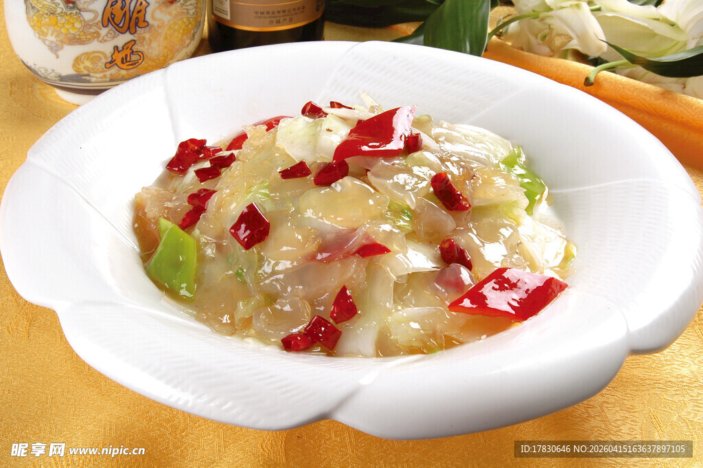 酸辣白菜炒蜇头