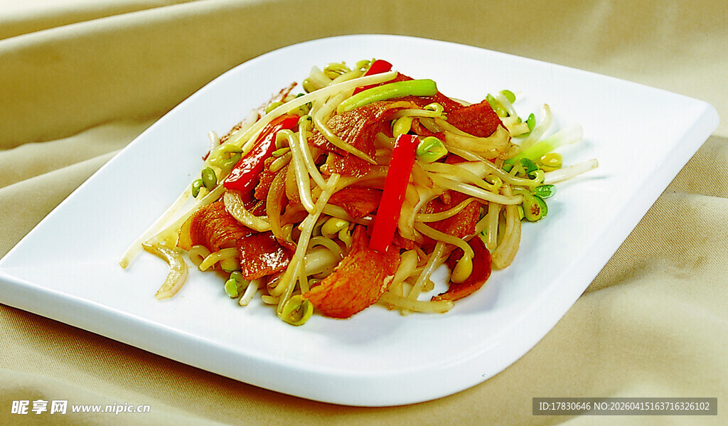 豆芽炒五花肉元例