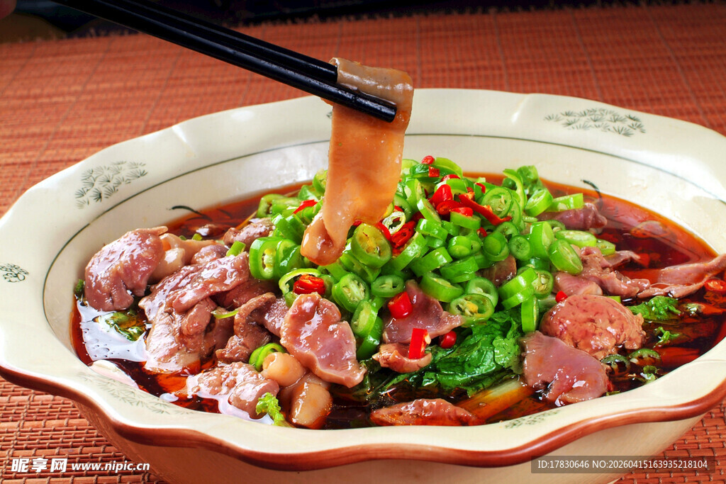 鲜椒鸡杂