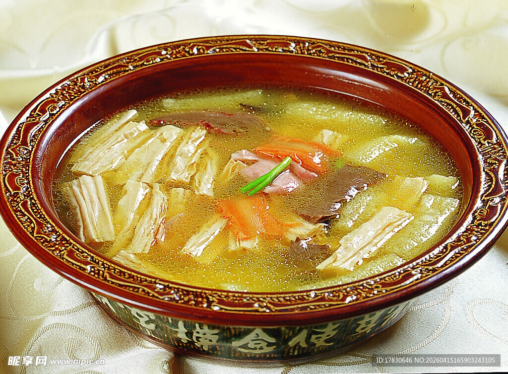 竹荪三鲜 元例