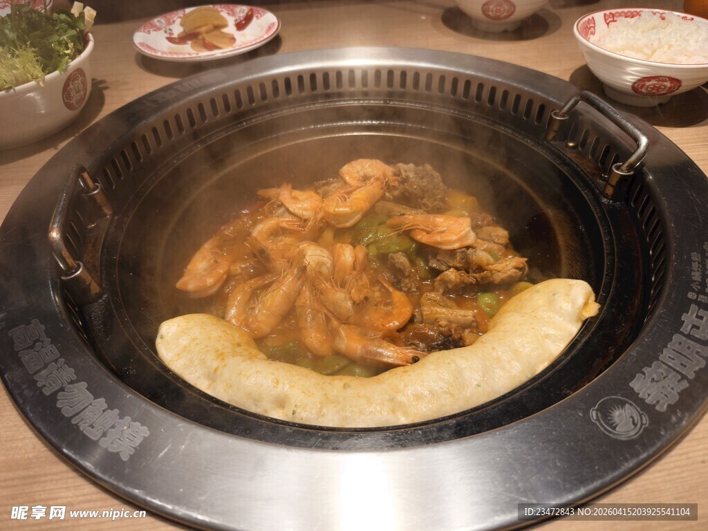 东北铁锅炖排骨基围虾