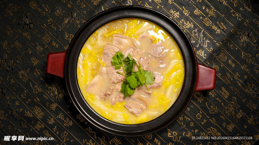 砂锅鸡蛋肉饼煲