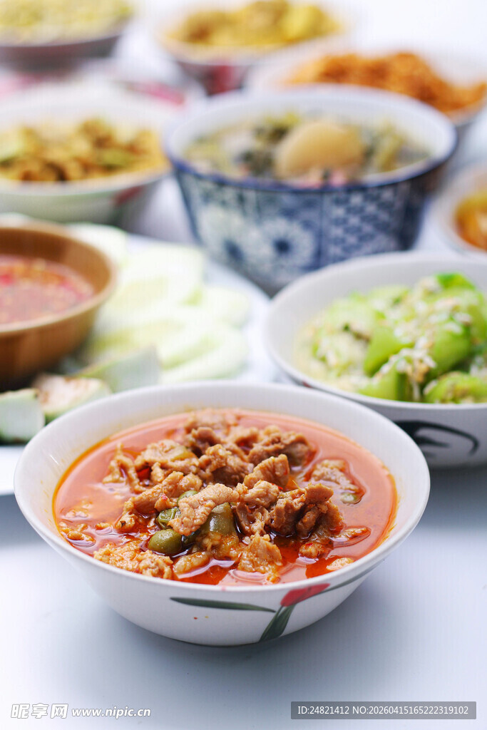 美味多样中式菜肴展示