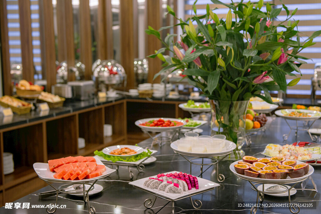 丰盛自助餐美食展示