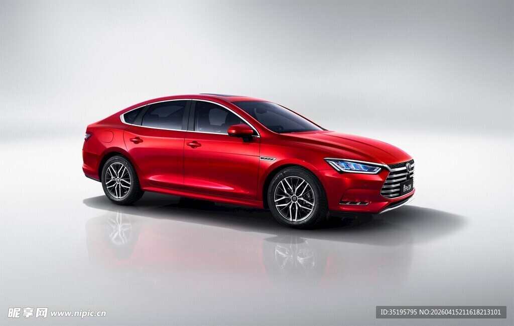 红色动感轿车展示