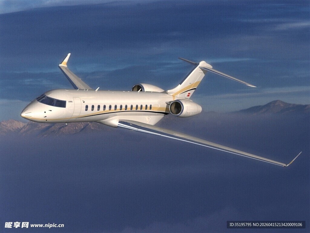 翱翔蓝天的豪华私人飞机