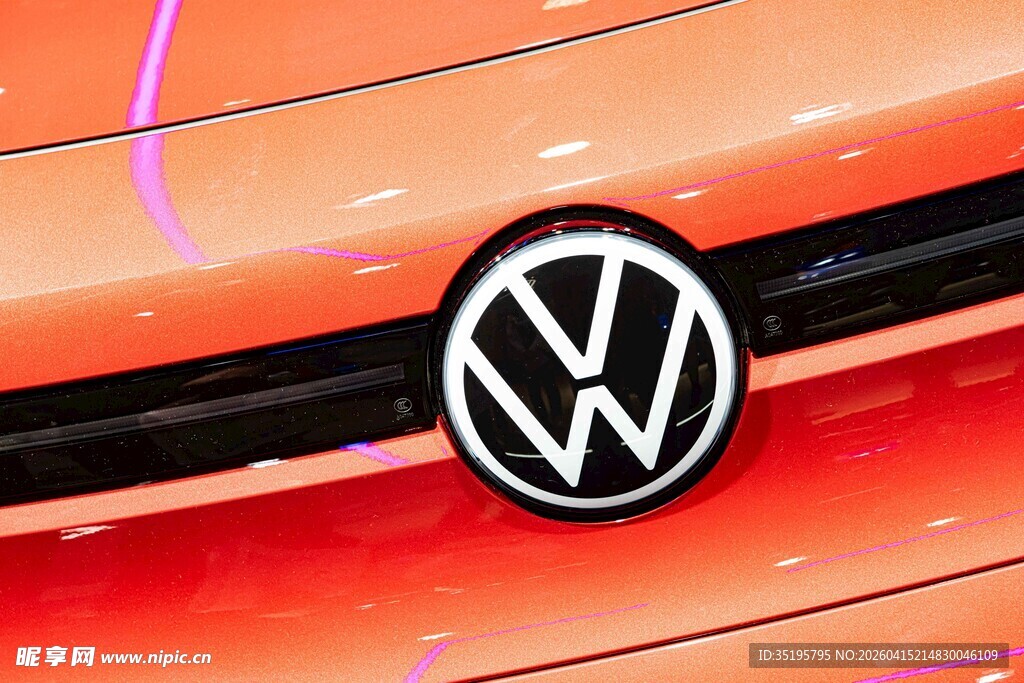 大众汽车标志特写
