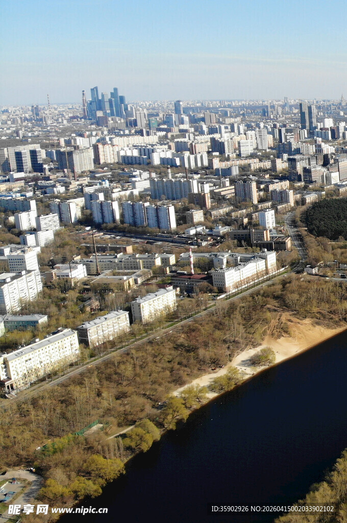 莫斯科城市河畔风景