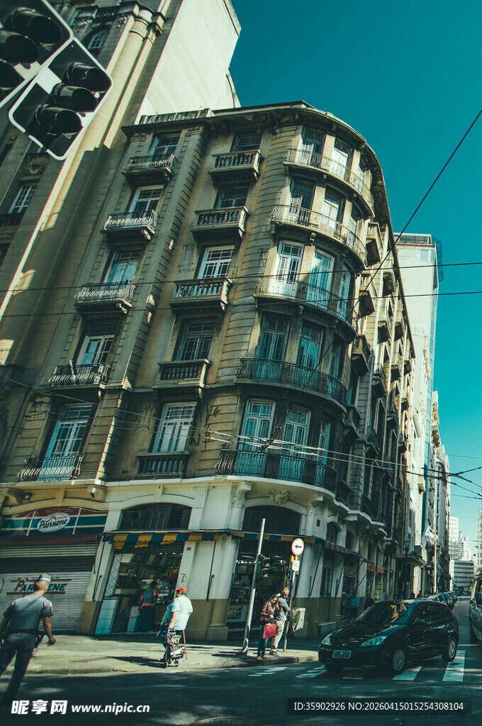 街角复古建筑街景