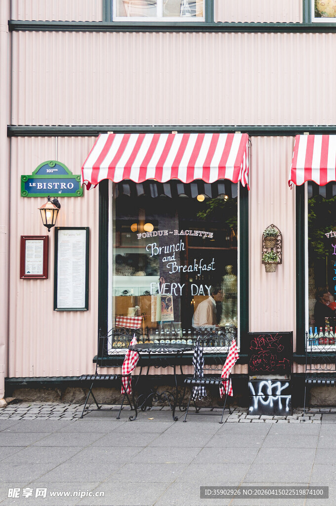 欧式风情街边咖啡店