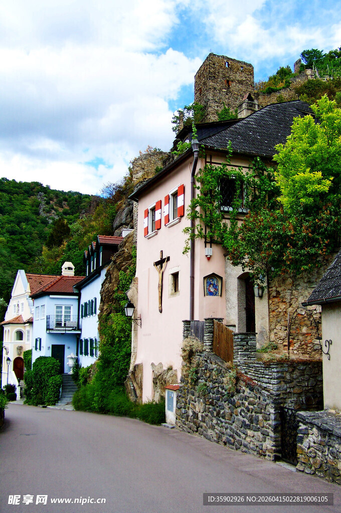 欧洲小镇街景古朴建筑